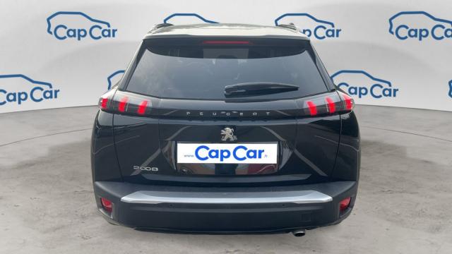 Peugeot 2008 image 8