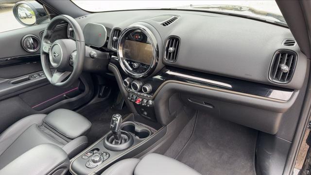 Mini Countryman image 5