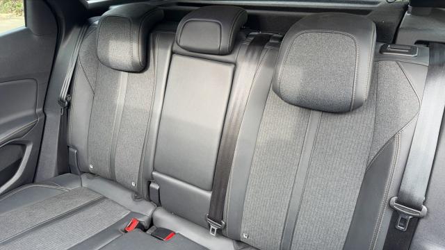Peugeot 3008 image 8