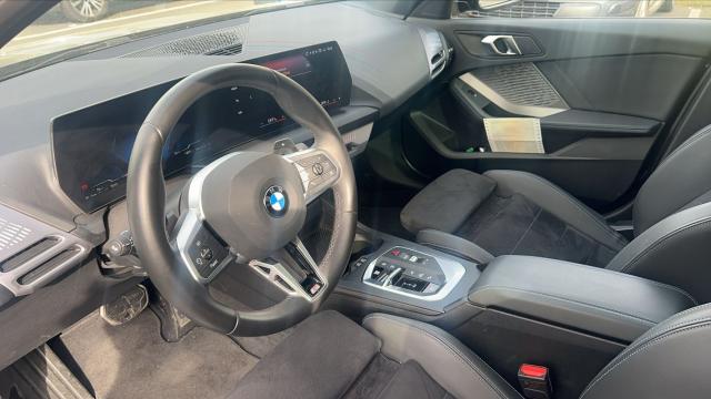 Bmw Série 1 image 9