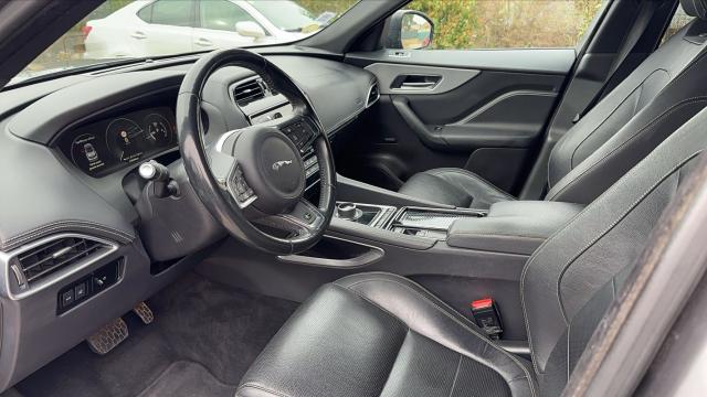 Jaguar F-Pace image 7