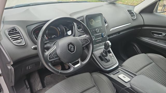 Renault Scénic image 1