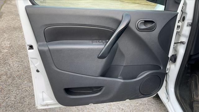 Renault Kangoo Express image 7