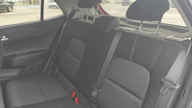 Kia Picanto image 9