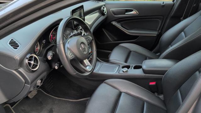 Mercedes Benz Classe Gla image 2