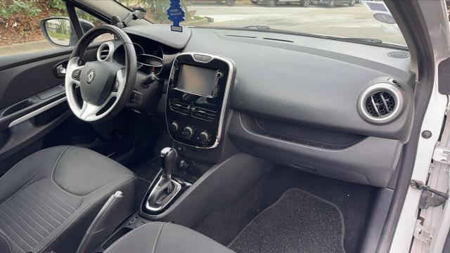 Renault Clio Estate image 8