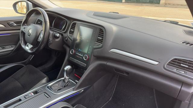 Renault Mégane image 2