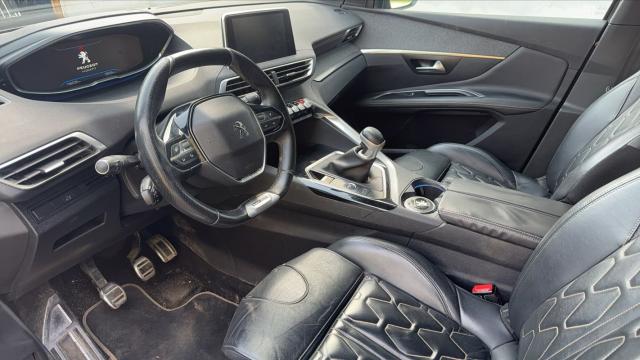 Peugeot 3008 image 1