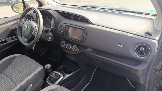 Toyota Yaris image 6