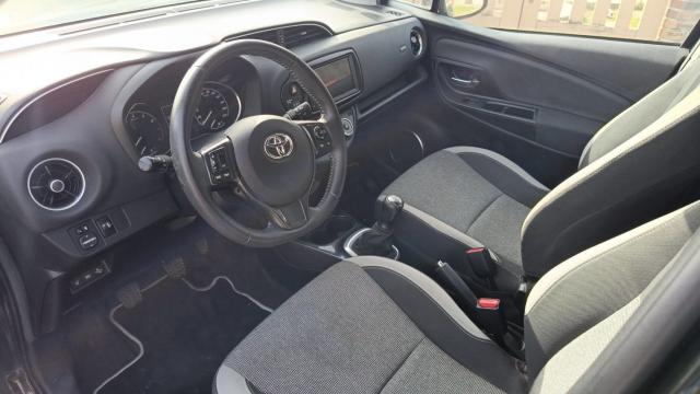 Toyota Yaris image 5