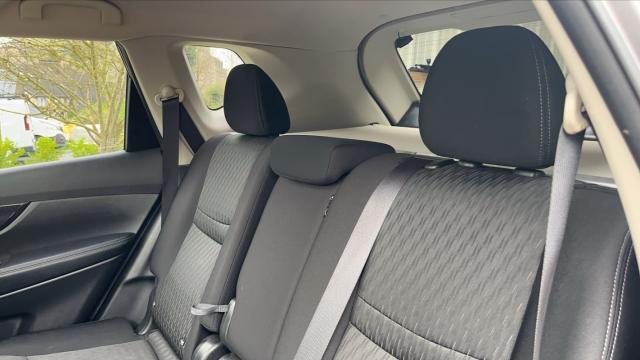 Nissan X-Trail image 6