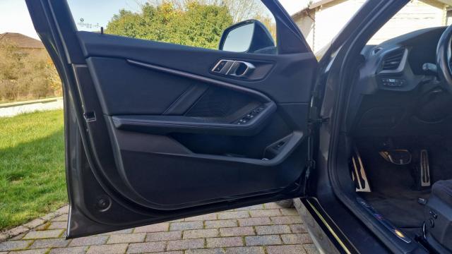 Bmw Série 1 image 1