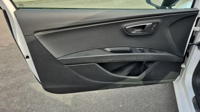 Seat Leon image 2