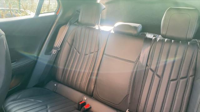 Peugeot 2008 image 5