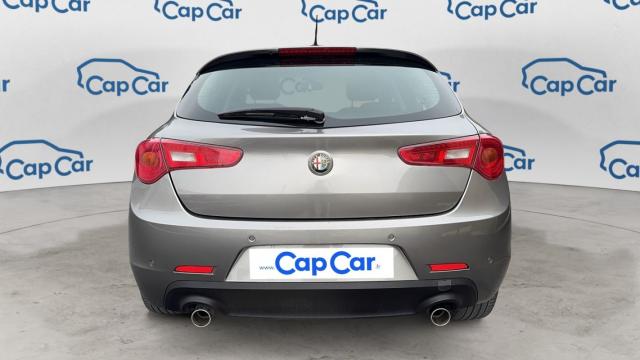 Alfa Romeo Giulietta image 3