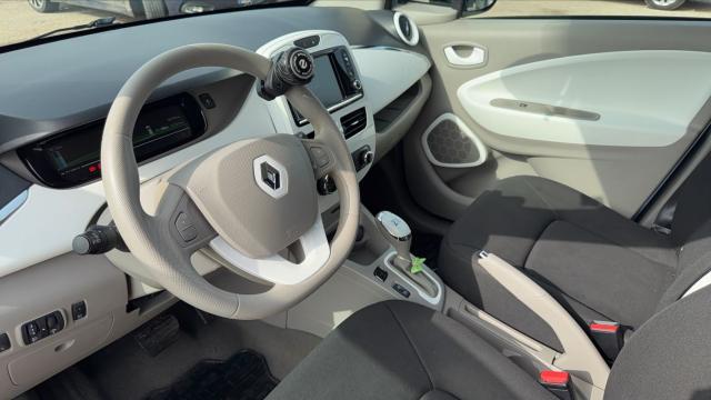 Renault Zoe image 6