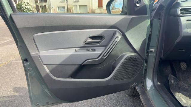 Dacia Duster image 6