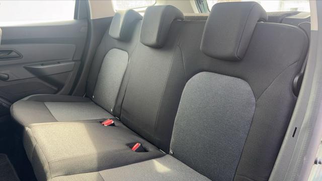 Dacia Duster image 2