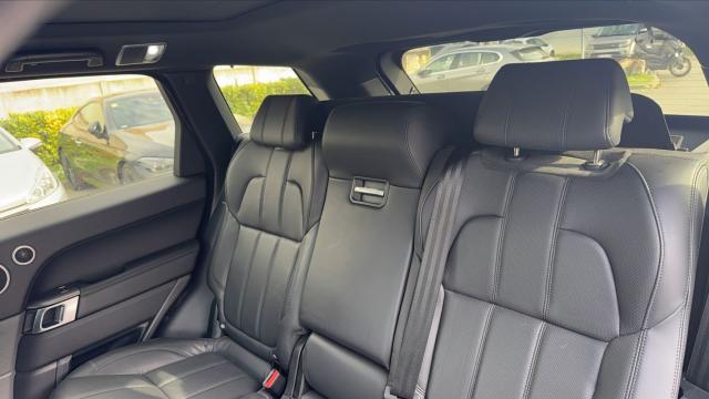 Land Rover Range Rover Sport image 9