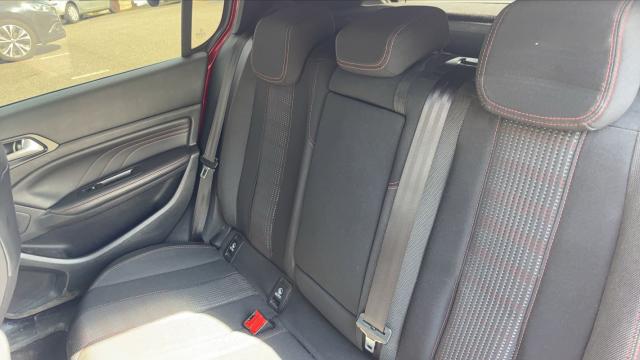 Peugeot 308 image 5
