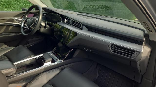 Audi E-Tron image 5