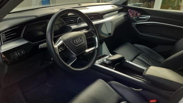 Audi E-Tron image 7