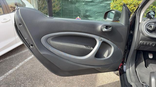Smart Fortwo image 2