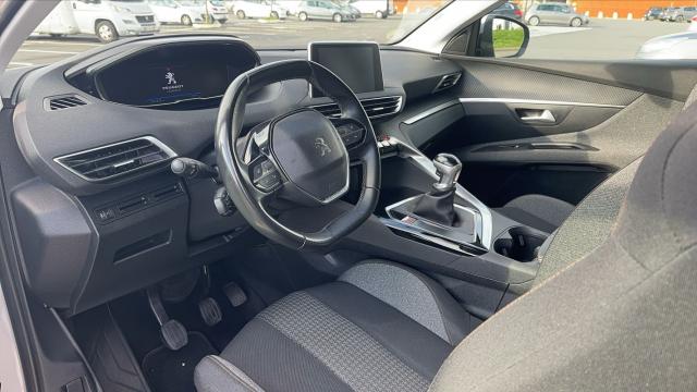 Peugeot 3008 image 7