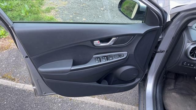 Hyundai Kona image 9