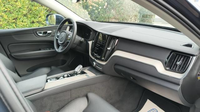 Volvo Xc60 image 2