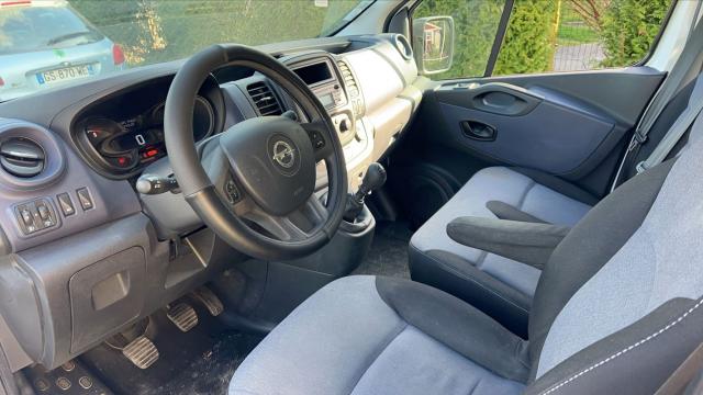 Opel Vivaro image 6