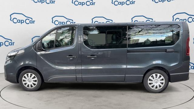 Nissan Nv300 image 9