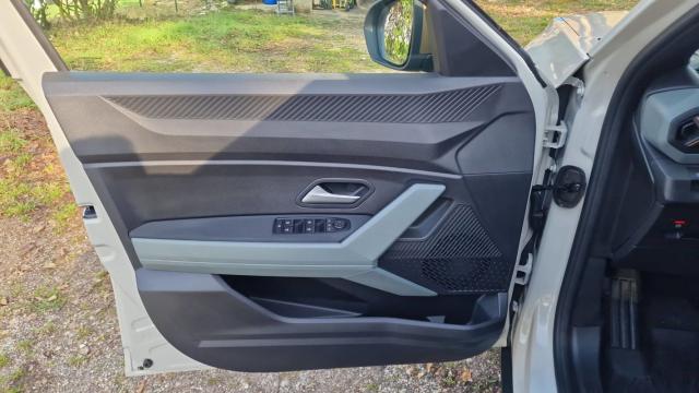 Dacia Duster image 8