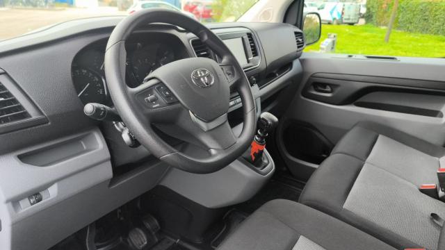 Toyota Proace image 8