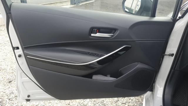 Toyota Corolla image 8