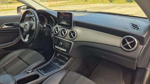 Mercedes Benz Cla Shooting Brake image 2