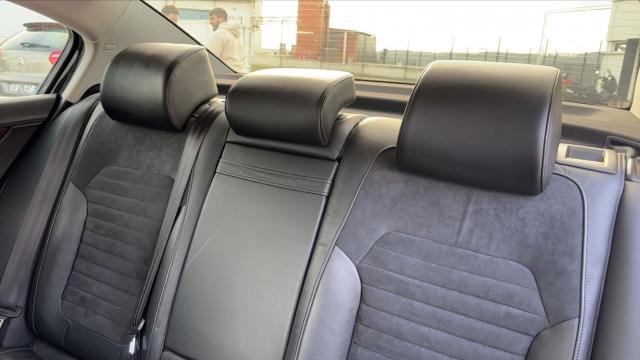 Volkswagen Passat image 3