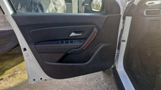 Dacia Duster image 6