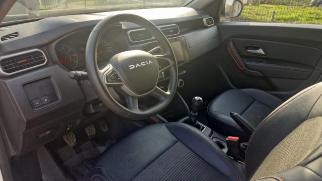 Dacia Duster image 1