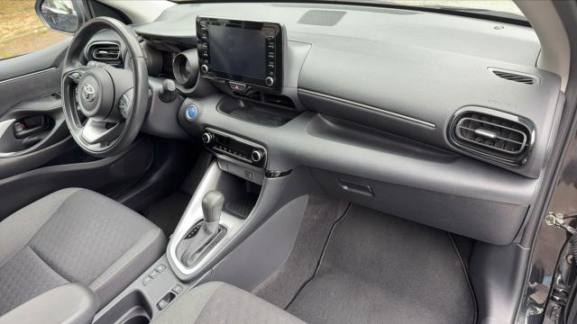 Toyota Yaris image 7