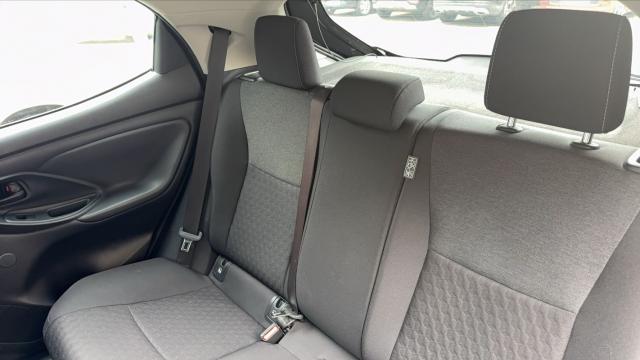 Toyota Yaris image 2