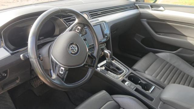 Volkswagen Passat Sw image 7