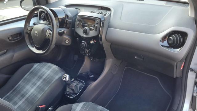 Peugeot 108 image 8