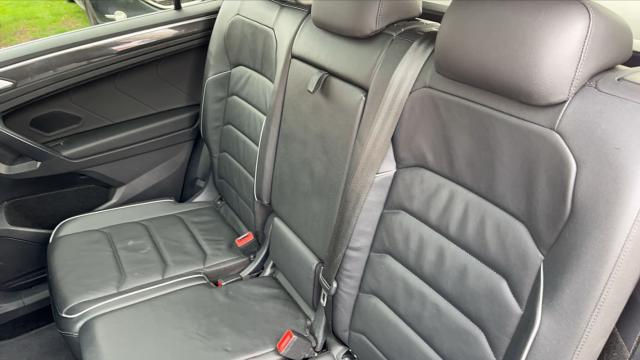 Volkswagen Tiguan Allspace image 3