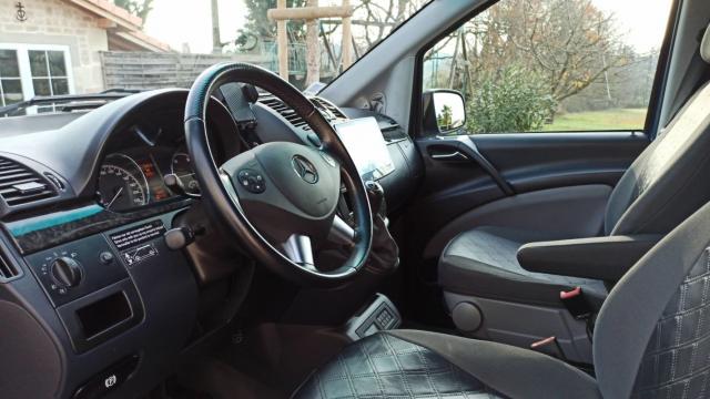 Mercedes Benz Viano image 8