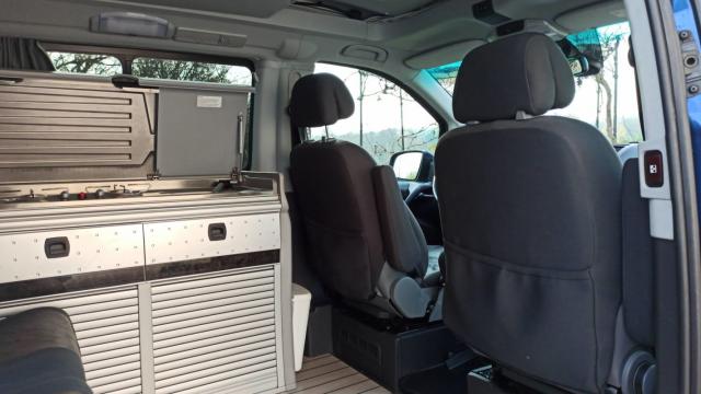 Mercedes Benz Viano image 6