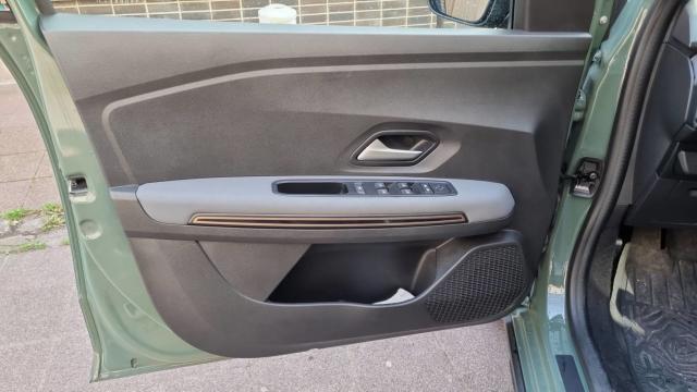 Dacia Jogger image 6