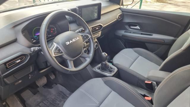 Dacia Jogger image 8