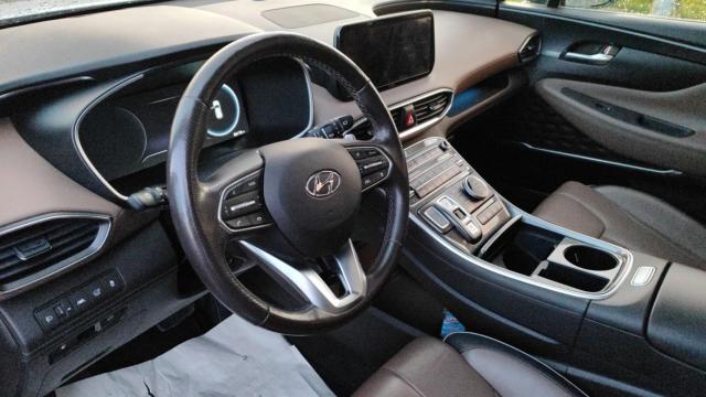 Hyundai Santa Fe image 6