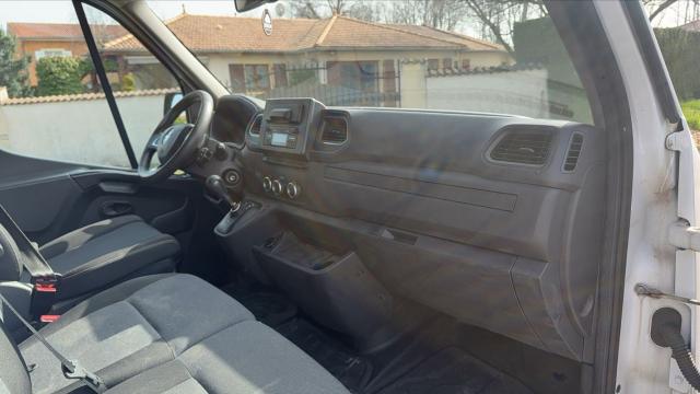 Renault Master image 3